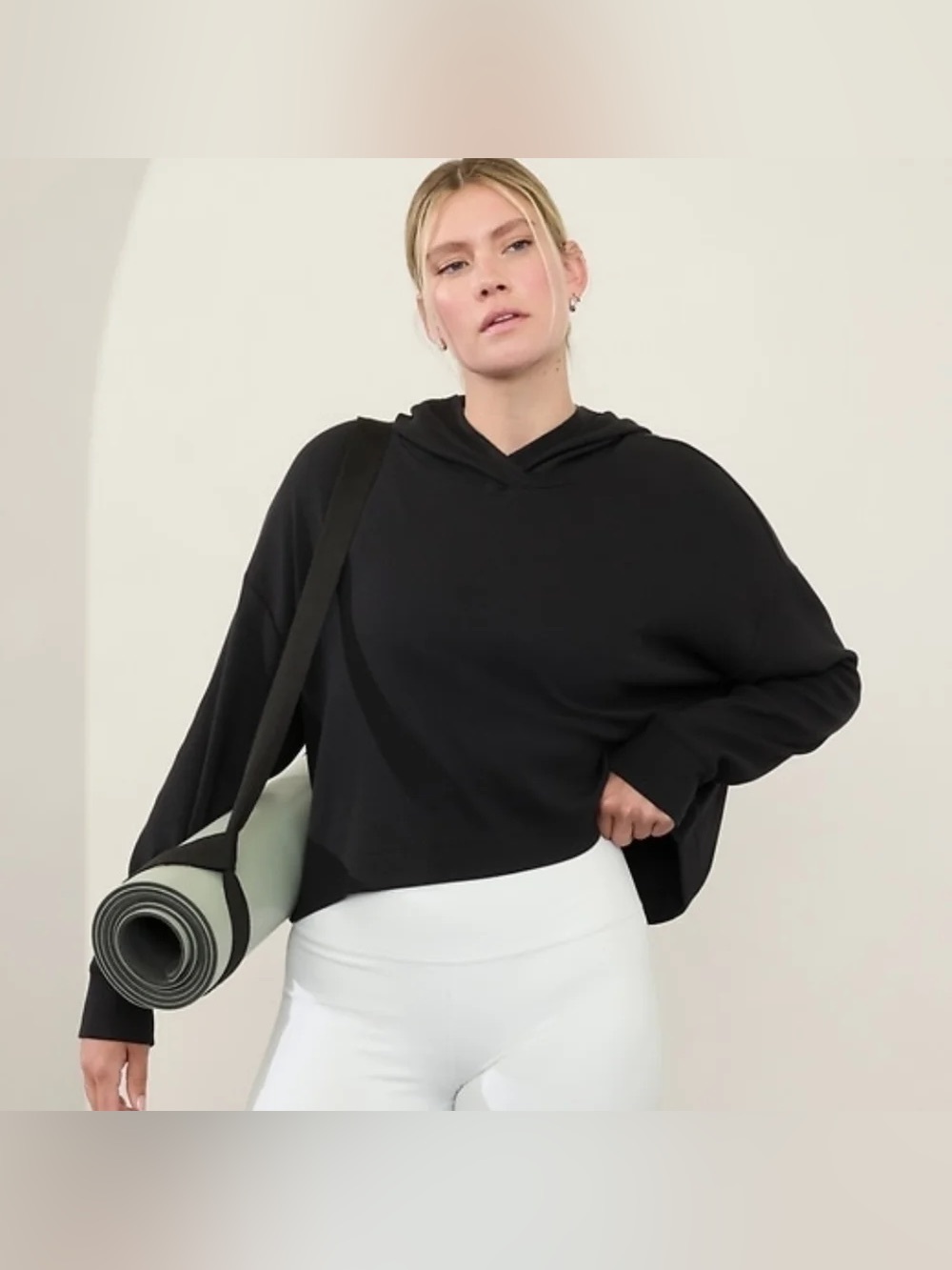 Athleta Women’s Presence Ribbed Cropped Long Sleeve Hoodie Black. Medium